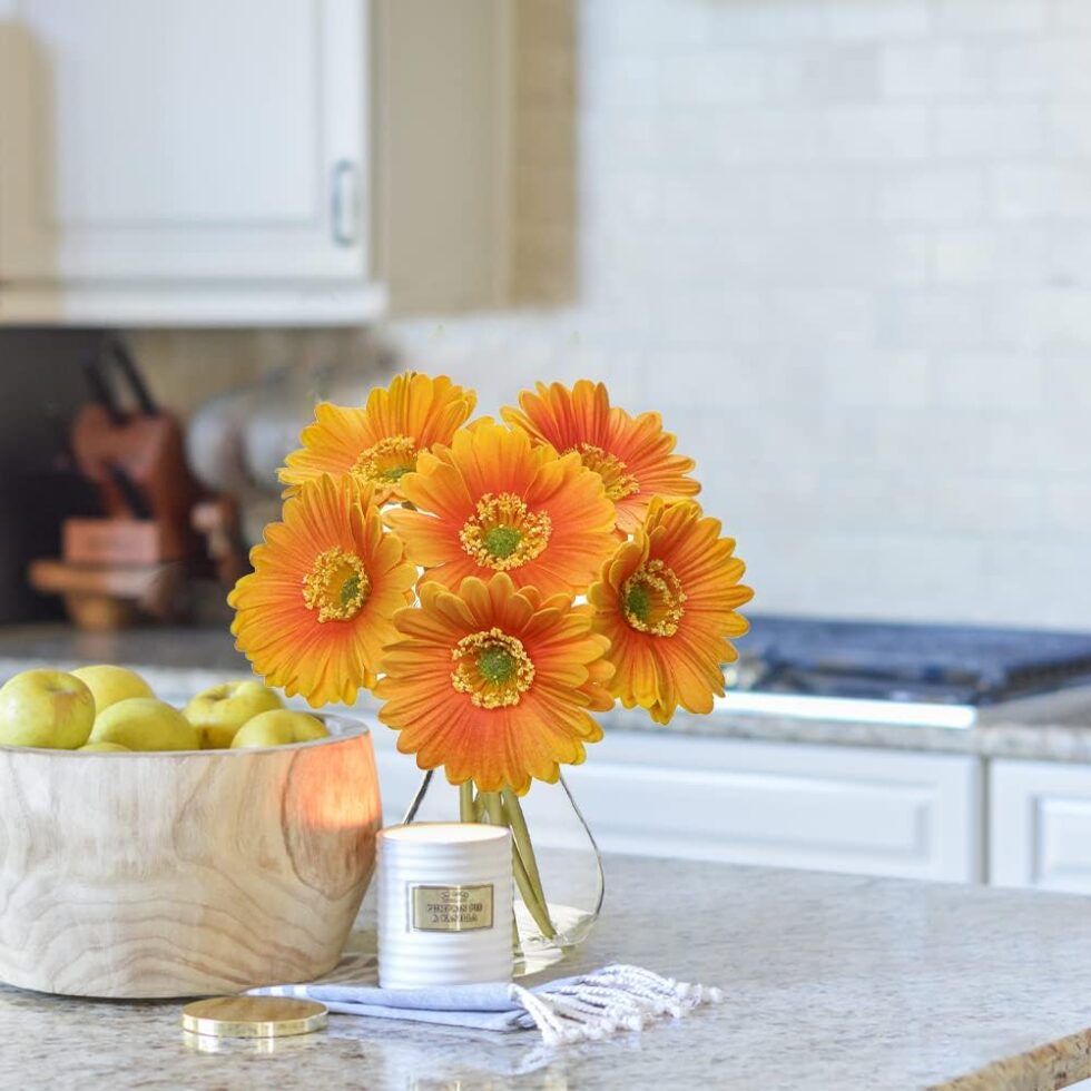Briful Gerbera Daisy Artificial Flowers, Fake Flowers in Glass Vase with Faux Water,Real Touch Silk Flowers with Stem for Home Bookshelf Tabletop Bathroom Decorations,Orange