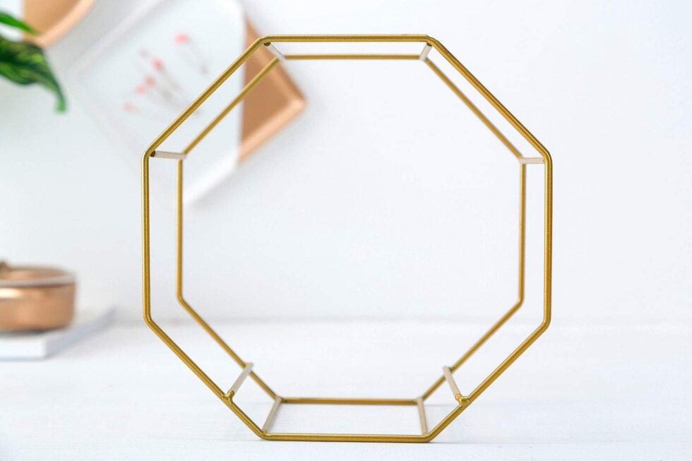 VanEnjoy 7" White Ceramic Wall Planters Vase and Copper,Drainage Hole with Bamboo Tray - Succulent Pot Air Plants Mini Cactus Artificial Flowers Hanging Geometric Hexagon Wall Decor (Gold Metal)