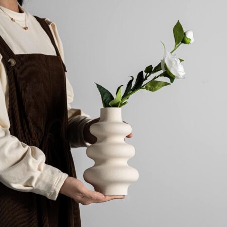 Ceramic Modern Dried Flower Vase, Off White Round Pampas Vase, Boho Home Decor for Centerpiece Wedding Dinner Table Party Living Room Office Bedroom, Housewarming Gift