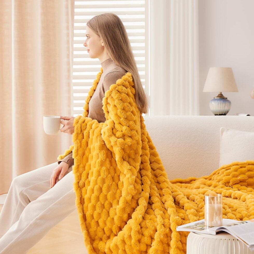 NEWCOSPLAY Super Soft Throw Blanket Mustard Yellow Premium Silky Flannel Fleece 3D Clouds Stylish Jacquard Lightweight Bed Blanket All Season Use 350GSM (Mustard Yellow, Throw(50"x60"))