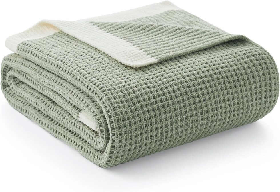 Amélie Home Chenille Waffle Throw Blanket for Couch, Reversible Soft Cozy Knit Blanket Lightweight Warm Decorative Throw for Sofa, Bed, Living Room, 50"x60", Sage Green