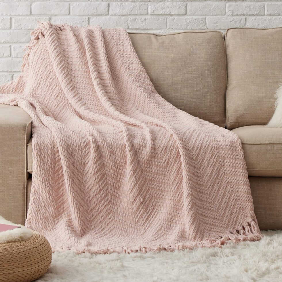 Bedsure Throw Blankets for Couch - Textured Knit Woven Chenille Blanket - Super Soft, Warm Decorative Boho Throw with Tassels for Bed, Sofa and Living Room, Pink, 50x60 Inches