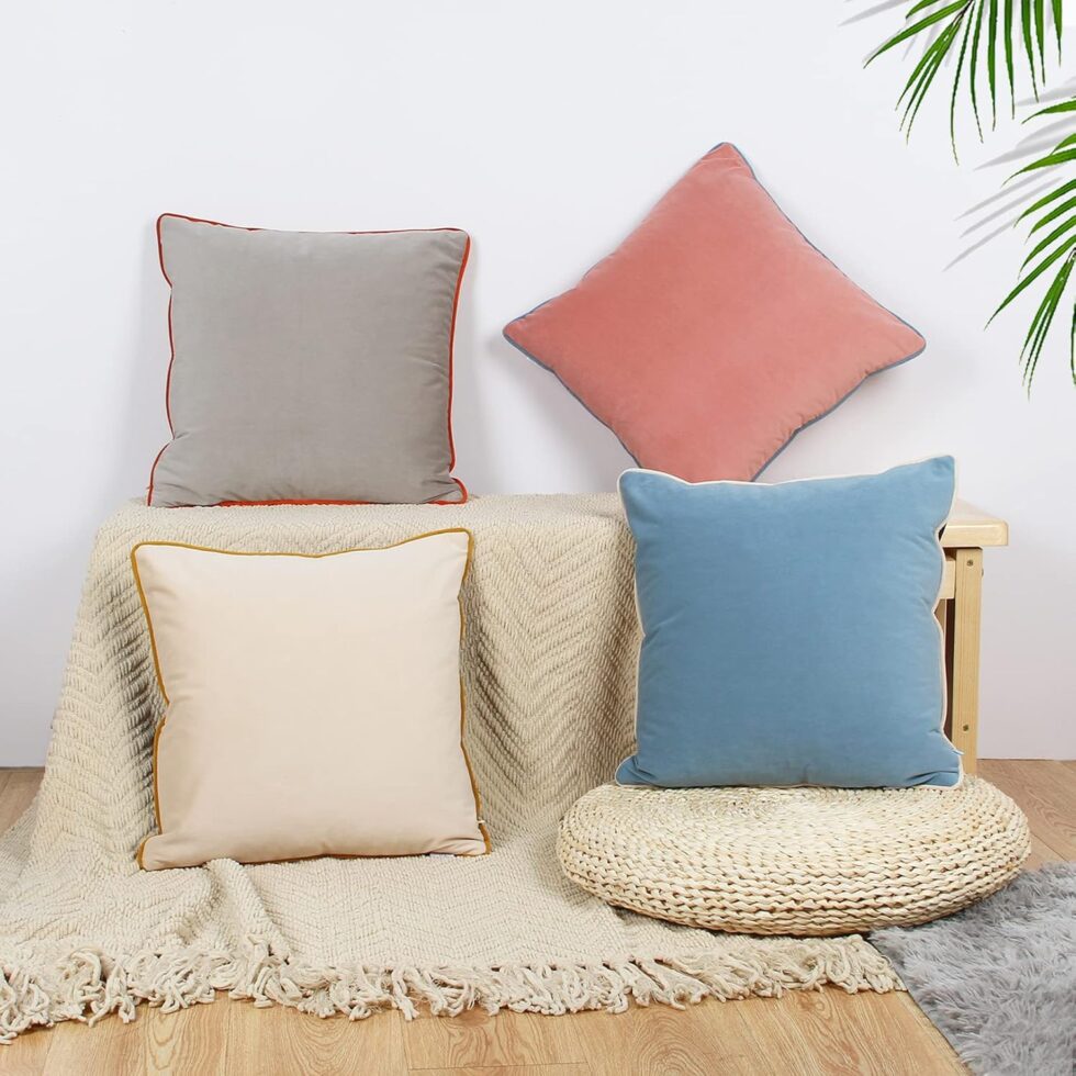 Btyrle Velvet Throw Pillow Covers 18x18 Inch Set of 4 Decorative Velour Pillowcases Modern Double-Colored Cushion Covers for Sofa Couch, Cold